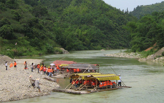 青龙潭——凤溪竹筏漂流旅游区 - 景区推荐 - 潮州市