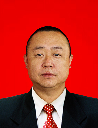 黄胡群.jpg