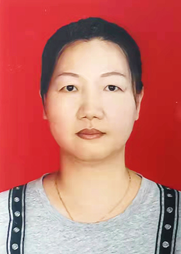 许仰娜.jpg