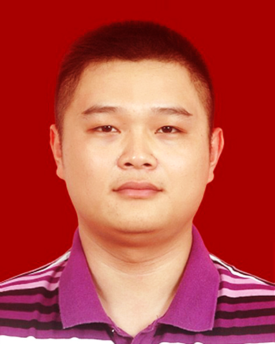 潘煜.jpg