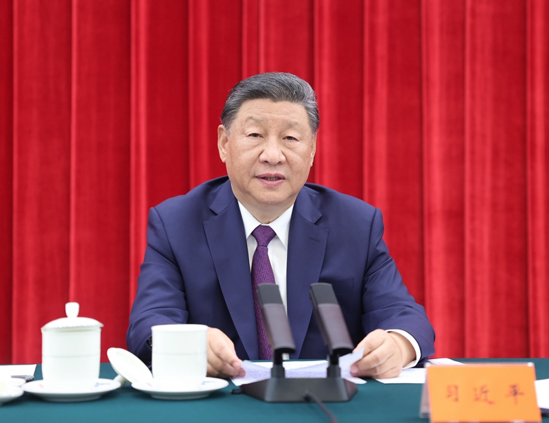 纪念邓小平同志诞辰120周年座谈会2.jpg