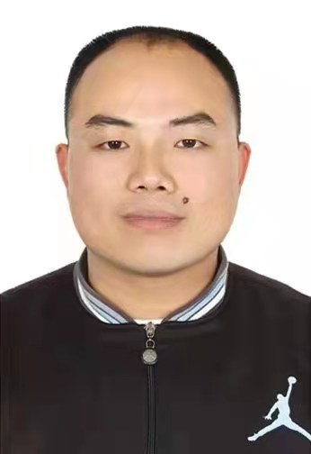 古巷中学苏伟.jpg