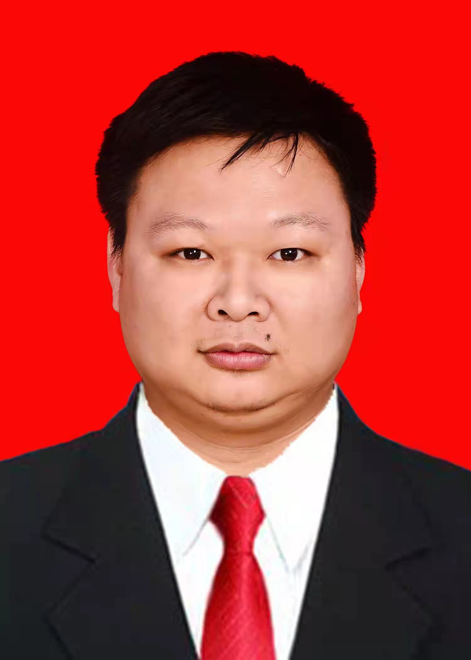 机关蔡程鹏.jpg