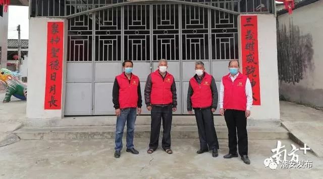 江东镇独树村宫庙关闭。